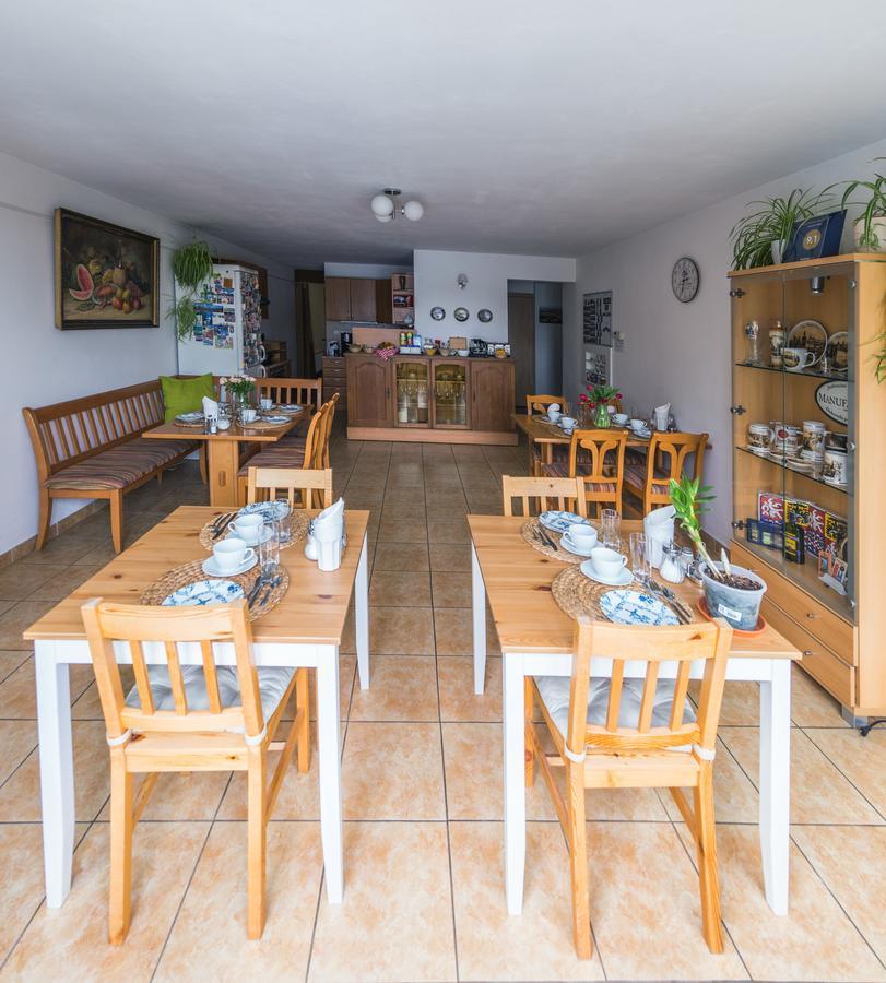 Pension Nika Прага Экстерьер фото